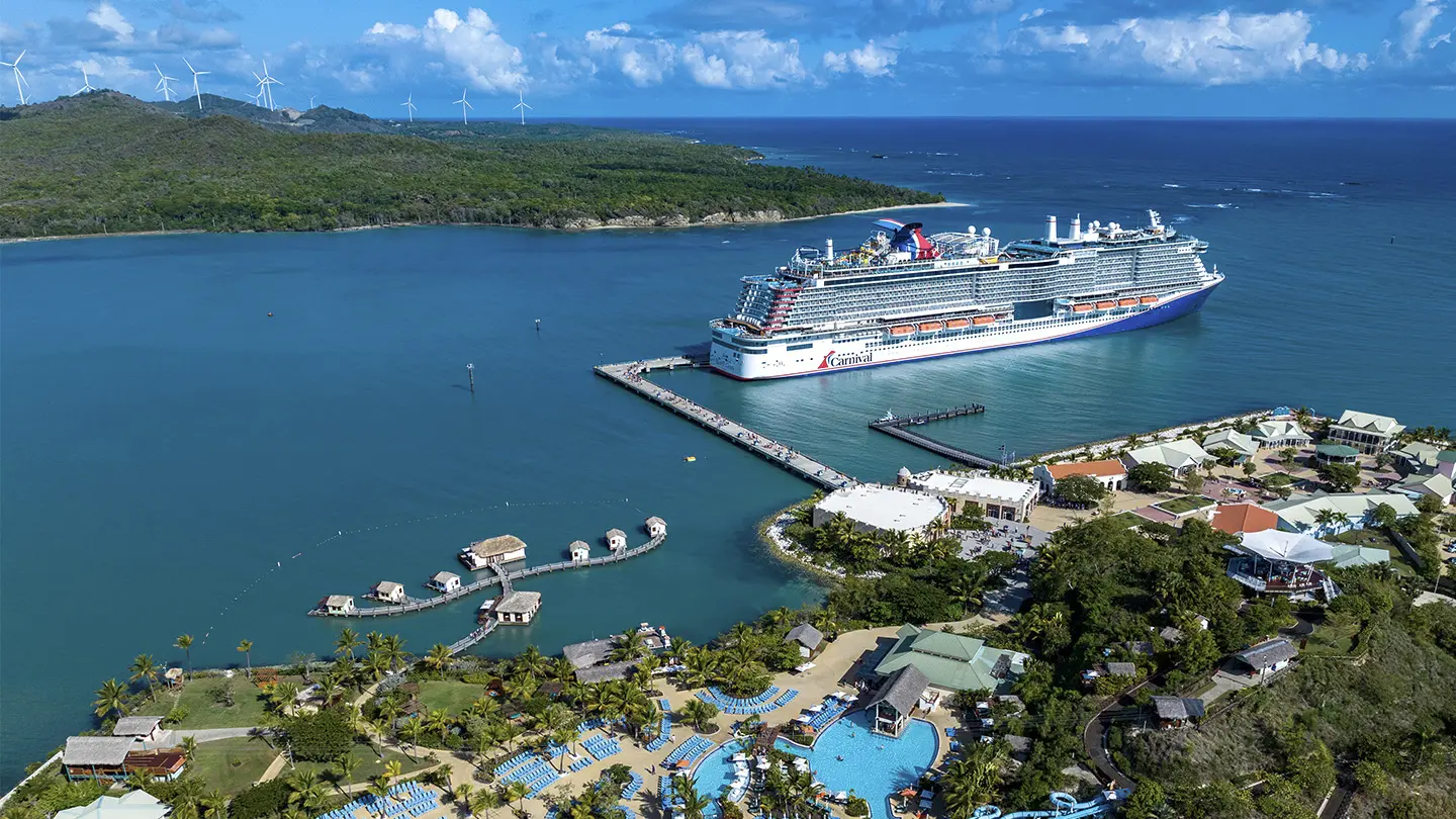 Amber Cove Cruise Stop