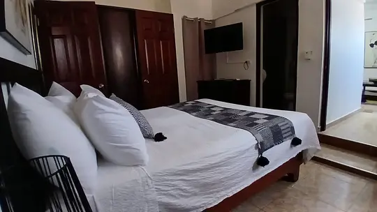 DonJuan Apartahotel - Room #205 - Photo 4